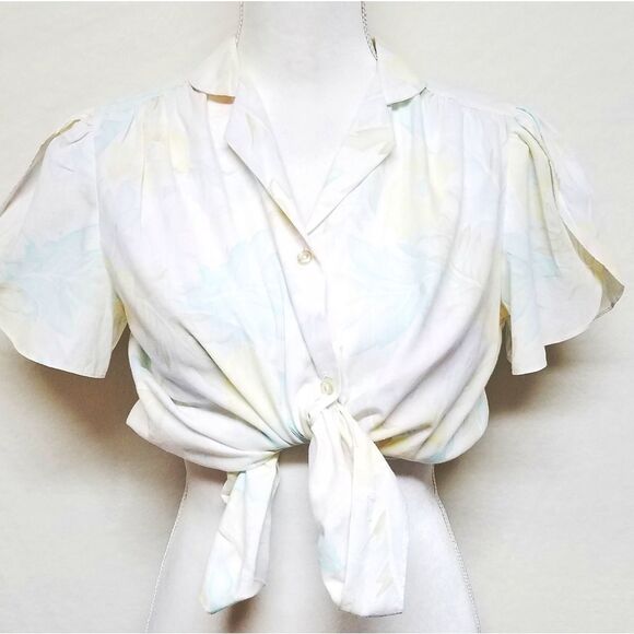 𝅺Vintage 70s Jessica Scott Pastel Floral Tulip Top - Picture 1 of 9